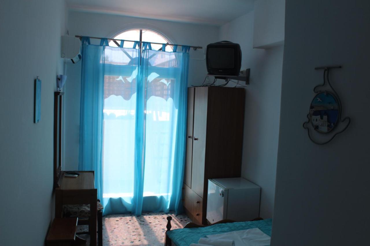 Santa Irini Hotel Периса Екстериор снимка