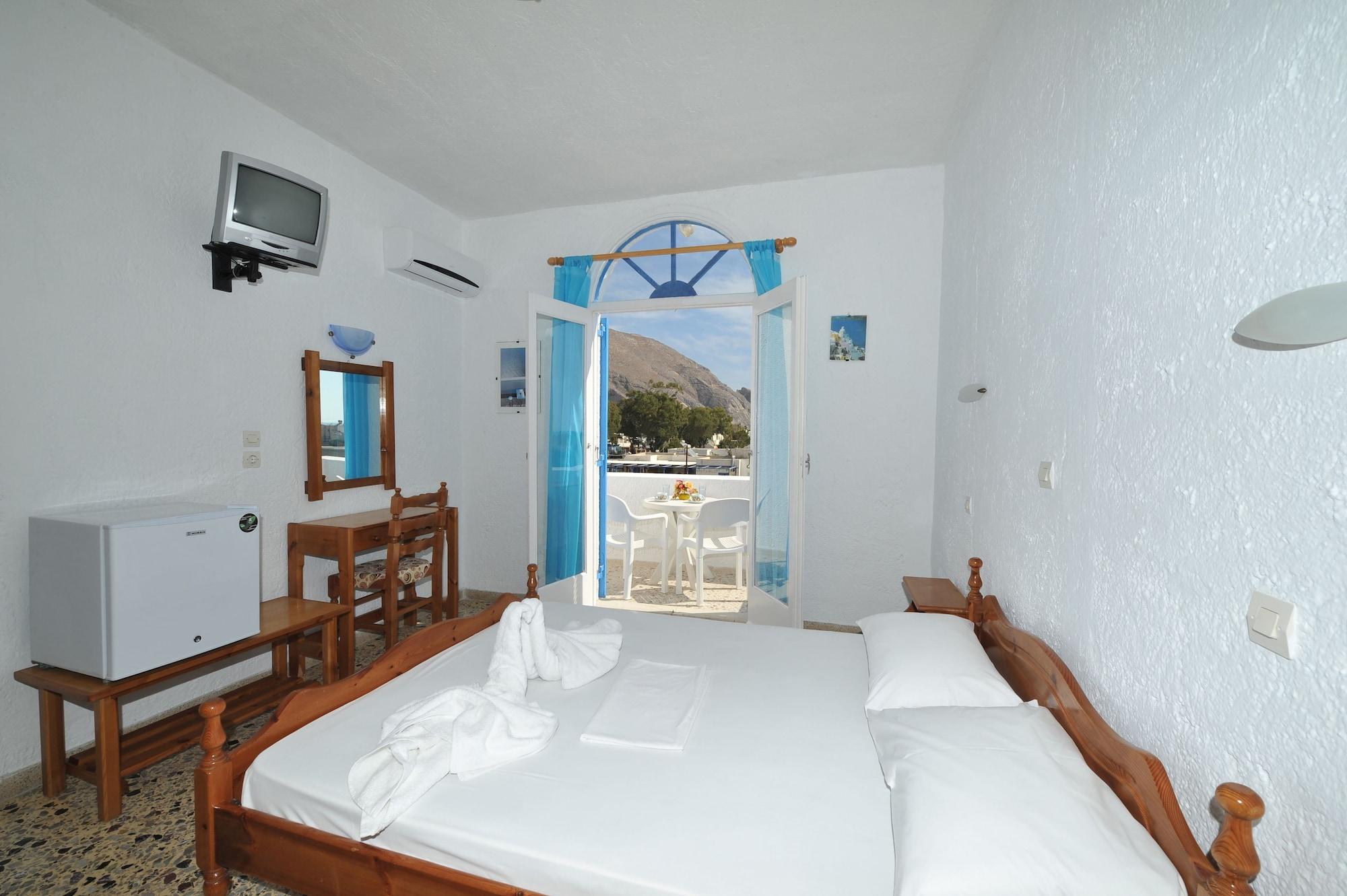 Santa Irini Hotel Периса Екстериор снимка