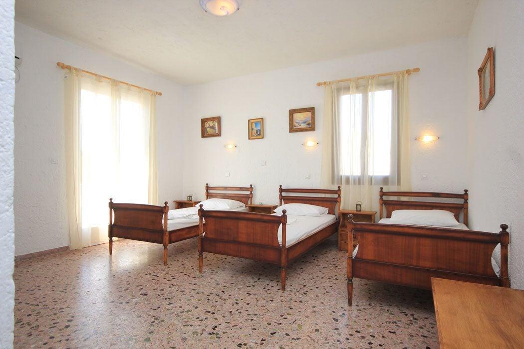 Santa Irini Hotel Периса Екстериор снимка