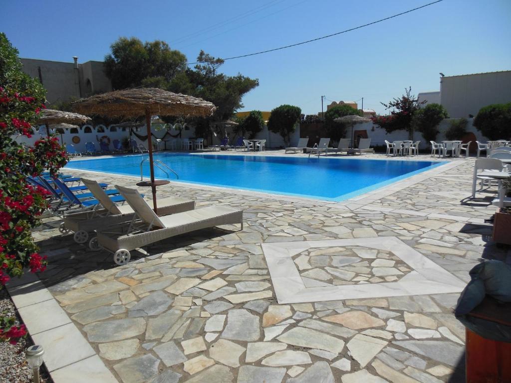Santa Irini Hotel Периса Екстериор снимка