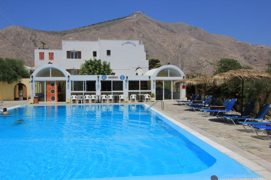 Santa Irini Hotel Периса Екстериор снимка