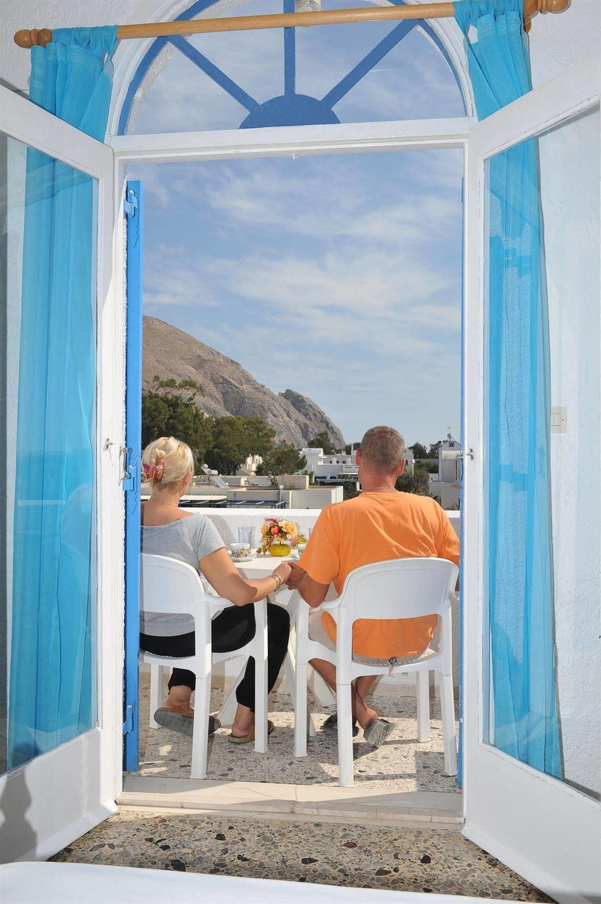Santa Irini Hotel Периса Екстериор снимка